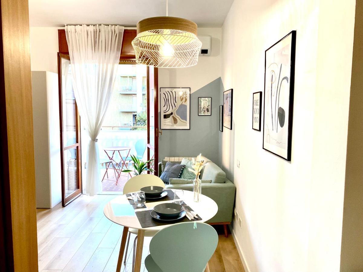 Monolocale Con Terrazzo Alle Porte Di Milano เบรซโซ ภายนอก รูปภาพ